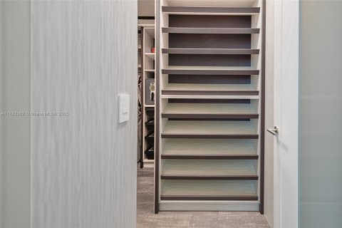 Купить кондоминиум в Санни-Айлс-Бич, Флорида 2 спальни, 192.31м2, № 1957496 - фото 21