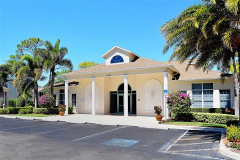 Condominio en alquiler en Sarasota, Florida, 2 dormitorios, 99.22 m2 № 1629067 - foto 27