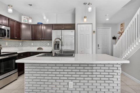 Casa en venta en Homestead, Florida, 4 dormitorios, 164.25 m2 № 1998406 - foto 20