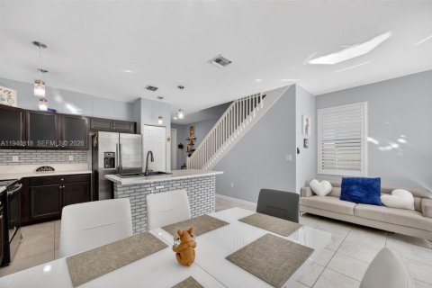 Casa en venta en Homestead, Florida, 4 dormitorios, 164.25 m2 № 1998406 - foto 16