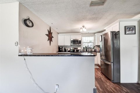 Casa en venta en Pinellas Park, Florida, 2 dormitorios, 104.52 m2 № 1906563 - foto 5