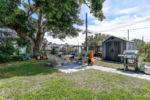 Casa en venta en Pinellas Park, Florida, 2 dormitorios, 104.52 m2 № 1906563 - foto 19