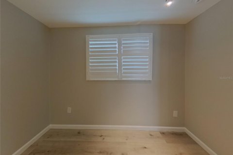 Casa en alquiler en Tarpon Springs, Florida, 3 dormitorios, 115.94 m2 № 1911002 - foto 8