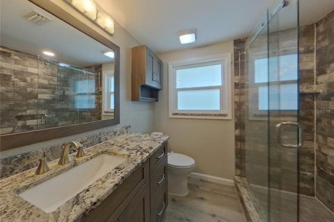Casa en alquiler en Tarpon Springs, Florida, 3 dormitorios, 115.94 m2 № 1911002 - foto 12