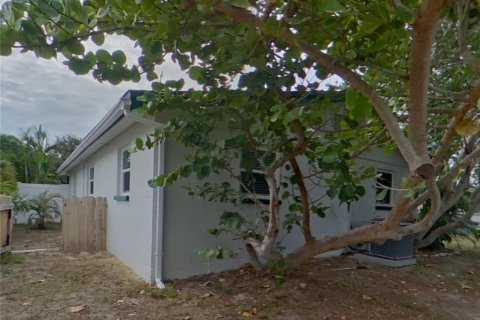 Casa en alquiler en Tarpon Springs, Florida, 3 dormitorios, 115.94 m2 № 1911002 - foto 14