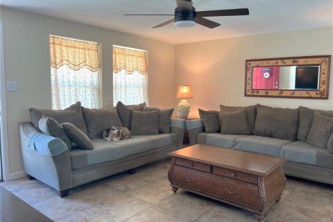 Villa ou maison à vendre à Port Charlotte, Floride: 3 chambres, 103.86 m2 № 1882745 - photo 5