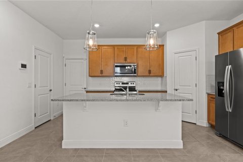 House in Winter Garden, Florida 3 bedrooms, 164.44 sq.m. № 2210739 - photo 22