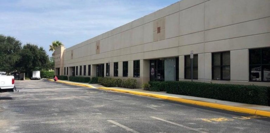 Propiedad comercial en Boynton Beach, Florida № 1096658