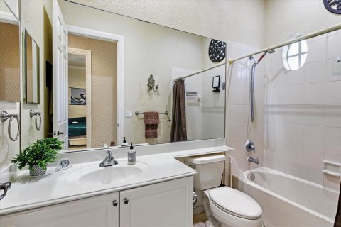 Villa ou maison à vendre à Lake Worth, Floride: 4 chambres, 229.75 m2 № 2172949 - photo 28