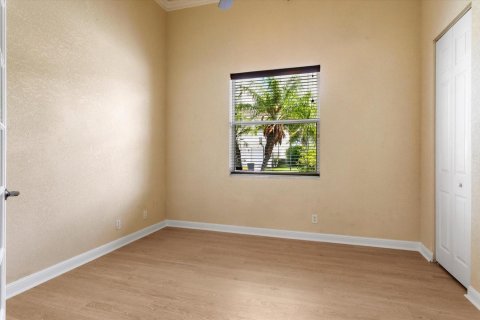 Villa ou maison à vendre à Lake Worth, Floride: 4 chambres, 229.75 m2 № 2172949 - photo 25