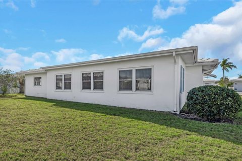 Casa en venta en Pinellas Park, Florida, 2 dormitorios, 153.2 m2 № 2156151 - foto 15