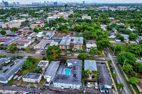 Immobilier commercial à vendre à Hollywood, Floride № 2027913 - photo 10