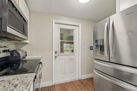 Villa ou maison à vendre à Pinellas Park, Floride: 3 chambres, 118.91 m2 № 2266734 - photo 13