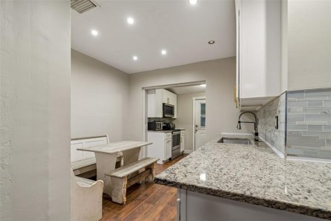 Villa ou maison à vendre à Pinellas Park, Floride: 3 chambres, 118.91 m2 № 2266734 - photo 9