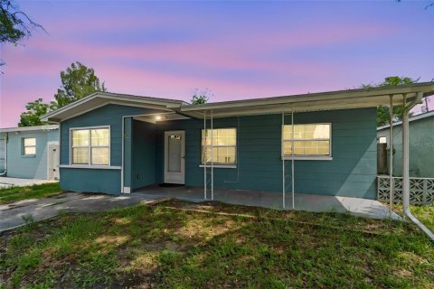 Villa ou maison à vendre à Pinellas Park, Floride: 3 chambres, 118.91 m2 № 2266734 - photo 4