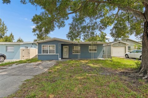 Villa ou maison à Pinellas Park, Floride 3 chambres, 118.91 m2 № 2266734