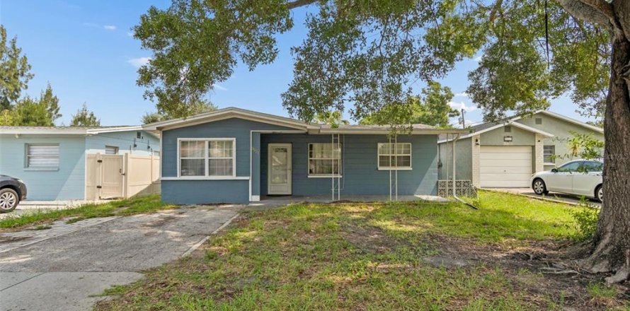 Villa ou maison à Pinellas Park, Floride 3 chambres, 118.91 m2 № 2266734