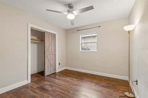Villa ou maison à vendre à Pinellas Park, Floride: 3 chambres, 118.91 m2 № 2266734 - photo 17