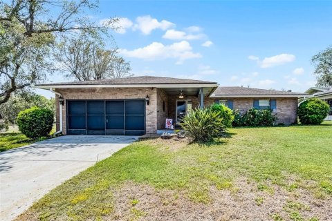 House in Haines City, Florida 2 bedrooms, 123.37 sq.m. № 1732583 - photo 3