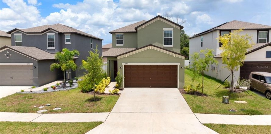 Villa ou maison à ABBOTT SQUARE à Zephyrhills, Floride 3 chambres, 141.95 m2 № 1837863