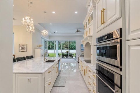 Casa en venta en Ocala, Florida, 5 dormitorios, 671.03 m2 № 2386814 - foto 17