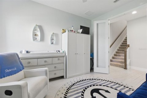 House in Riverview, Florida 5 bedrooms, 292.36 sq.m. № 1912689 - photo 28