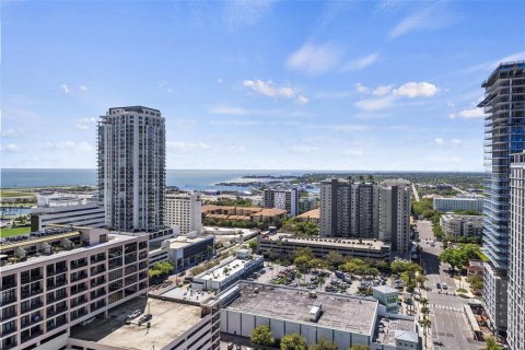 Condominio en venta en Saint Petersburg, Florida, 3 dormitorios, 201.32 m2 № 2091567 - foto 12