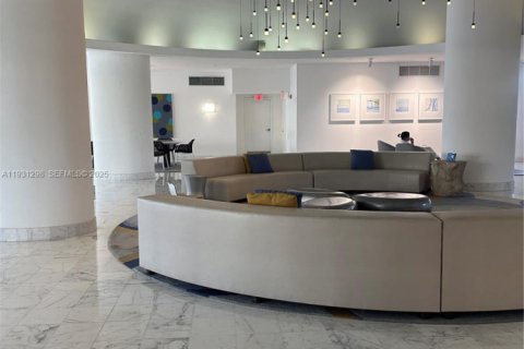 Copropriété à vendre à Miami Beach, Floride: 1 pièce, 57.51 m2 № 1989855 - photo 19