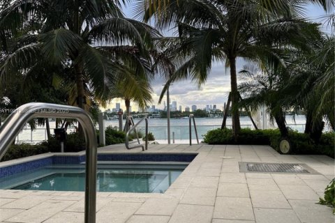 Copropriété à vendre à Miami Beach, Floride: 1 pièce, 57.51 m2 № 1989855 - photo 21