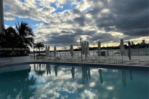 Copropriété à vendre à Miami Beach, Floride: 1 pièce, 57.51 m2 № 1989855 - photo 9