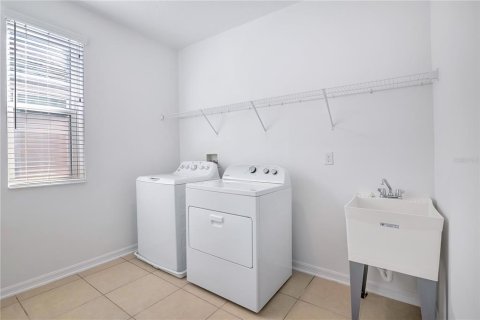 Casa en venta en Winter Garden, Florida, 3 dormitorios, 200.3 m2 № 2422770 - foto 24