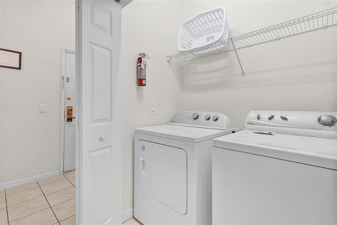 Condo in Davenport, Florida, 2 bedrooms  № 1625029 - photo 22