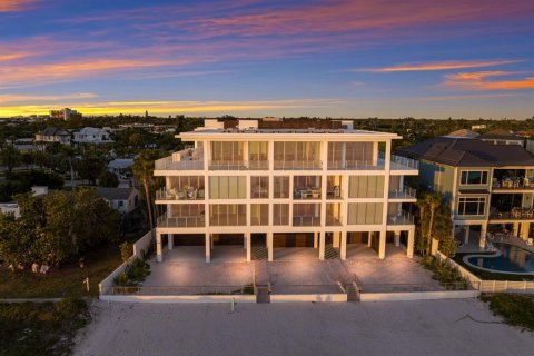 Condo in Sarasota, Florida, 4 bedrooms  № 1149178 - photo 5