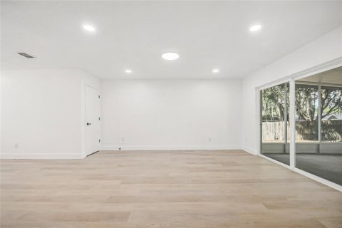 Casa en venta en Clermont, Florida, 3 dormitorios, 143.63 m2 № 2322529 - foto 13