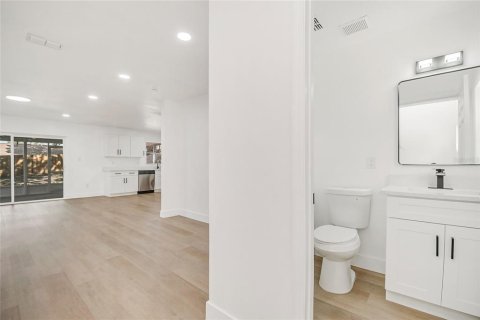 Casa en venta en Clermont, Florida, 3 dormitorios, 143.63 m2 № 2322529 - foto 7