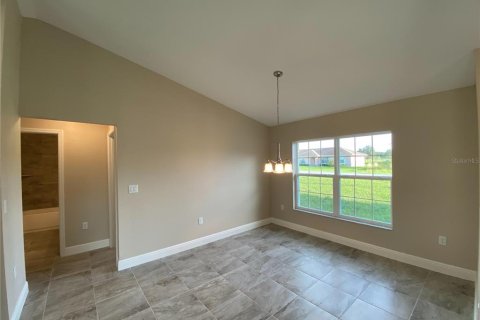 Villa ou maison à louer à Ocala, Floride: 3 chambres, 133.22 m2 № 2415341 - photo 4