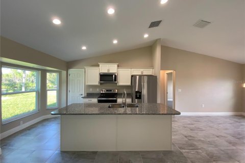 Villa ou maison à louer à Ocala, Floride: 3 chambres, 133.22 m2 № 2415341 - photo 7