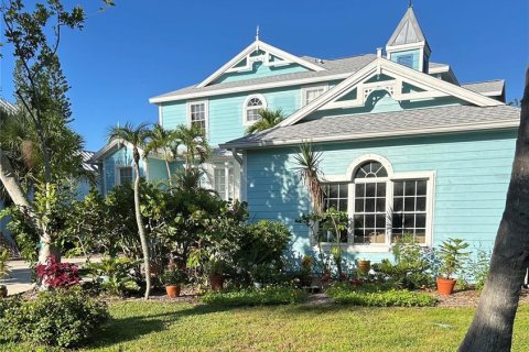 Casa en alquiler en Sarasota, Florida, 4 dormitorios, 263.66 m2 № 1907433 - foto 2