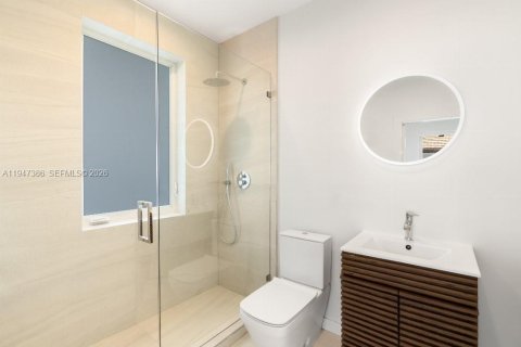 Villa ou maison à vendre à Coral Gables, Floride: 6 chambres, 629.78 m2 № 2004787 - photo 26