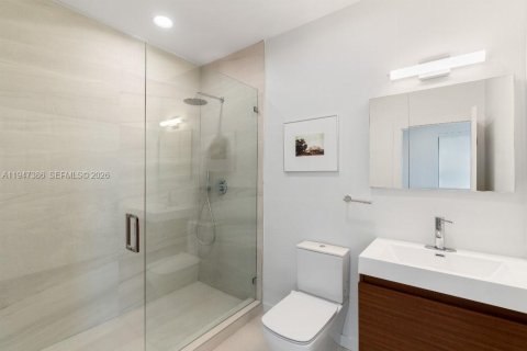 Villa ou maison à vendre à Coral Gables, Floride: 6 chambres, 629.78 m2 № 2004787 - photo 24