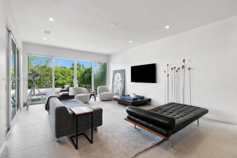 Villa ou maison à vendre à Coral Gables, Floride: 6 chambres, 629.78 m2 № 2004787 - photo 13