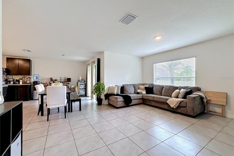 Villa ou maison à vendre à Wimauma, Floride: 4 chambres, 171.5 m2 № 2214373 - photo 12