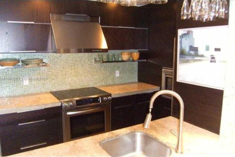 Condo à Oakland Park, Floride, 2 chambres № 2080847