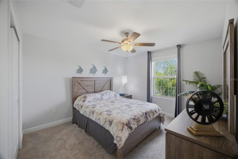 Villa ou maison à vendre à Wimauma, Floride: 3 chambres, 225.66 m2 № 2325103 - photo 23