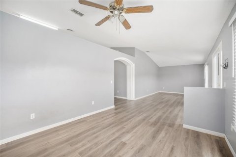 House in Ocala, Florida 3 bedrooms, 187.66 sq.m. № 2102656 - photo 5