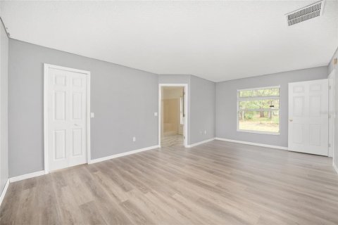 House in Ocala, Florida 3 bedrooms, 187.66 sq.m. № 2102656 - photo 26
