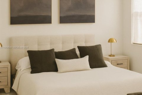 House in Fort Lauderdale, Florida 3 bedrooms, 226.59 sq.m. № 2000538 - photo 14