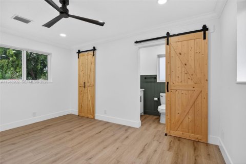 Снять в аренду виллу или дом в Маргит, Флорида 3 спальни, 115.11м2, № 2002565 - фото 17