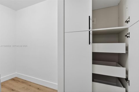 Снять в аренду виллу или дом в Маргит, Флорида 3 спальни, 115.11м2, № 2002565 - фото 28