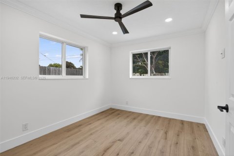 Снять в аренду виллу или дом в Маргит, Флорида 3 спальни, 115.11м2, № 2002565 - фото 23